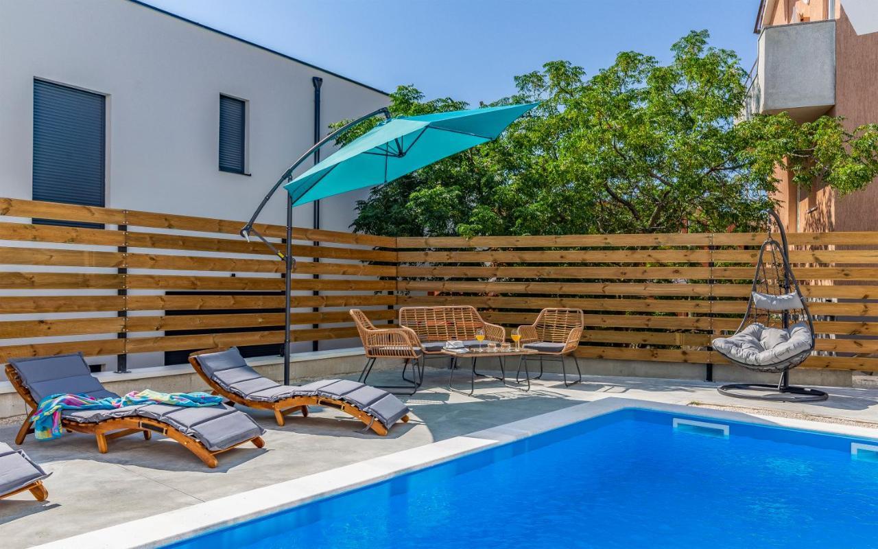 מדולין Villa Rougemarin - Marin With Private Pool מראה חיצוני תמונה